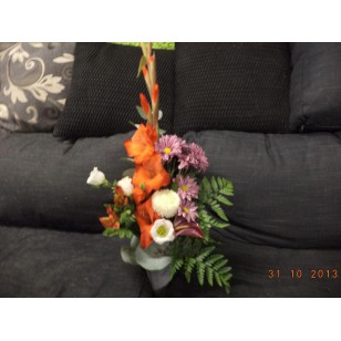 Sympathy Cemetery Flower Arrangement ( Exclusive Plastic Tray ) >model 415